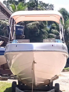 Lancha soma paraty